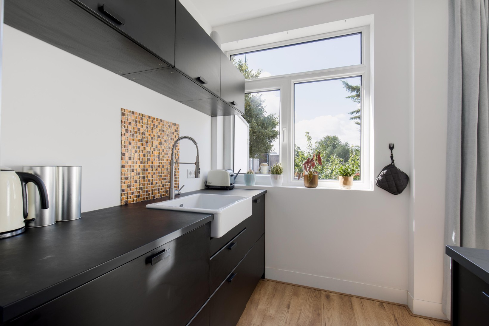 Appartement te koop: Teding van Berkhoutstraat 82, Haarlem
