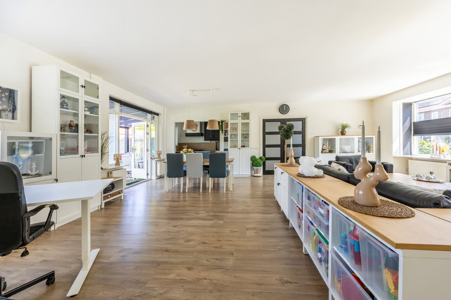 Hoekwoning te koop: De Genestetstraat 47, Haarlem