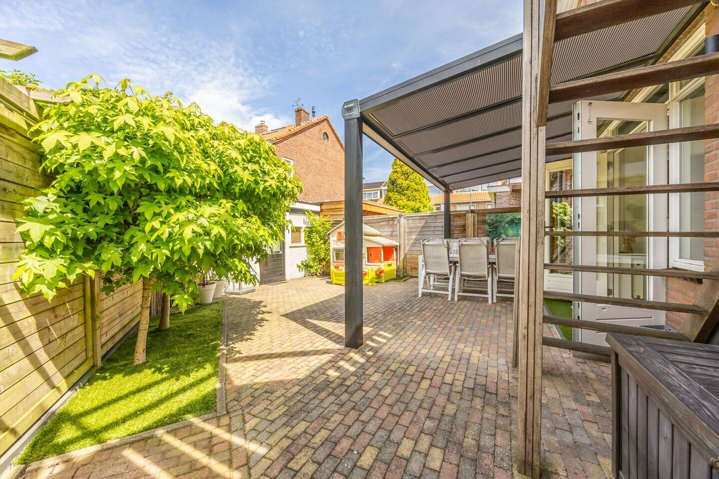 Hoekwoning te koop: De Genestetstraat 47, Haarlem