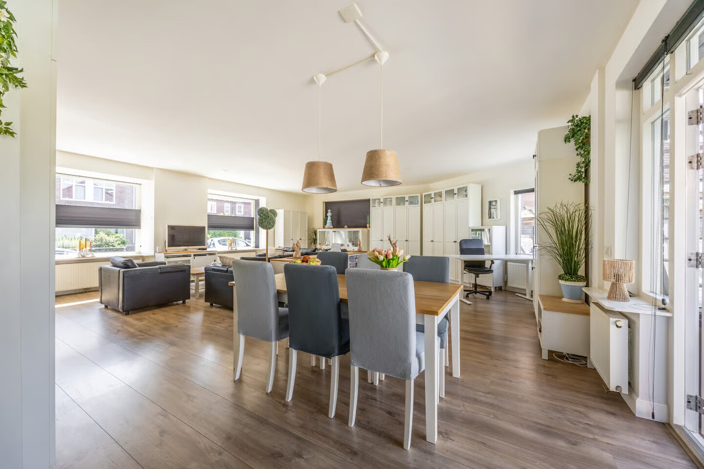 Hoekwoning te koop: De Genestetstraat 47, Haarlem