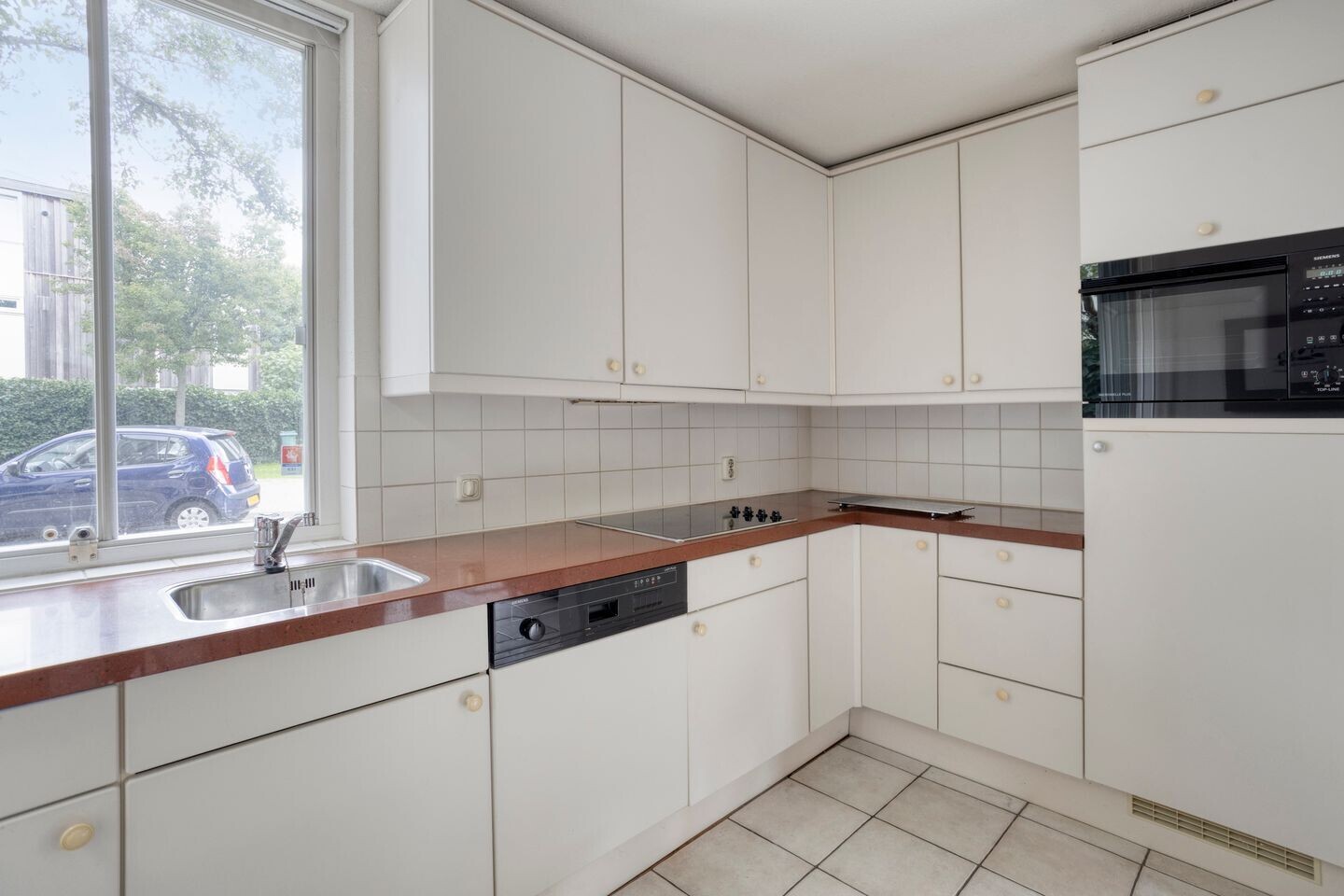 Vrijstaande woning te koop: Corrie ten Boomstraat 22, Haarlem