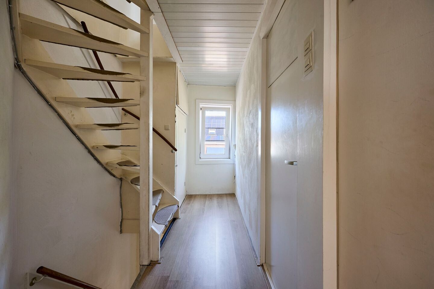 Tussenwoning te koop: Friezenstraat 18, Haarlem