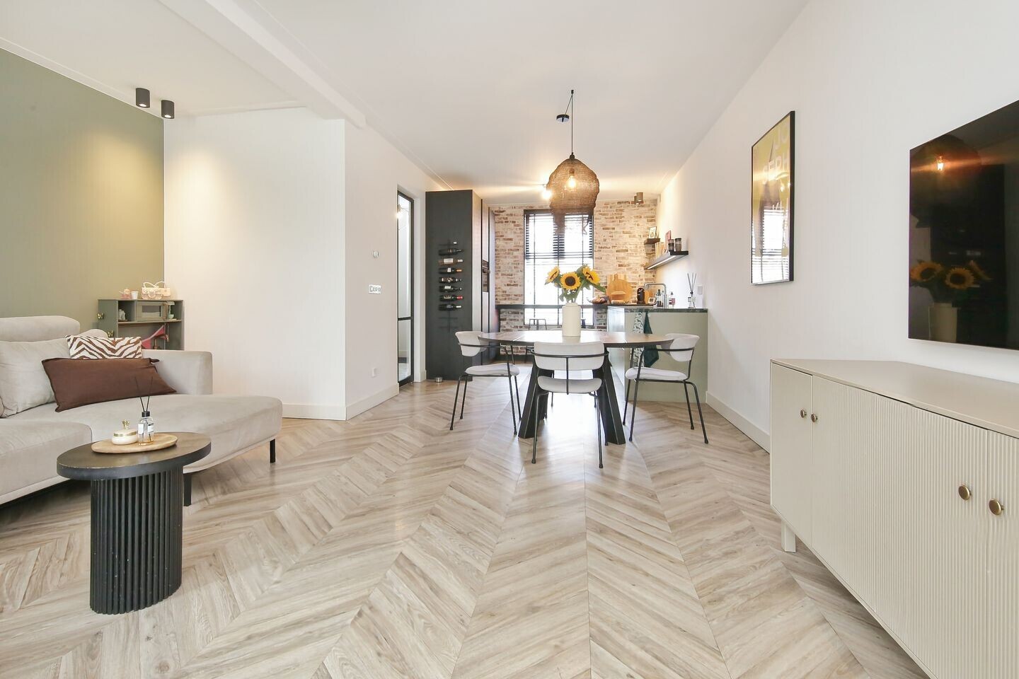 Hoekwoning te koop: Bisschop Ottostraat 35, Haarlem