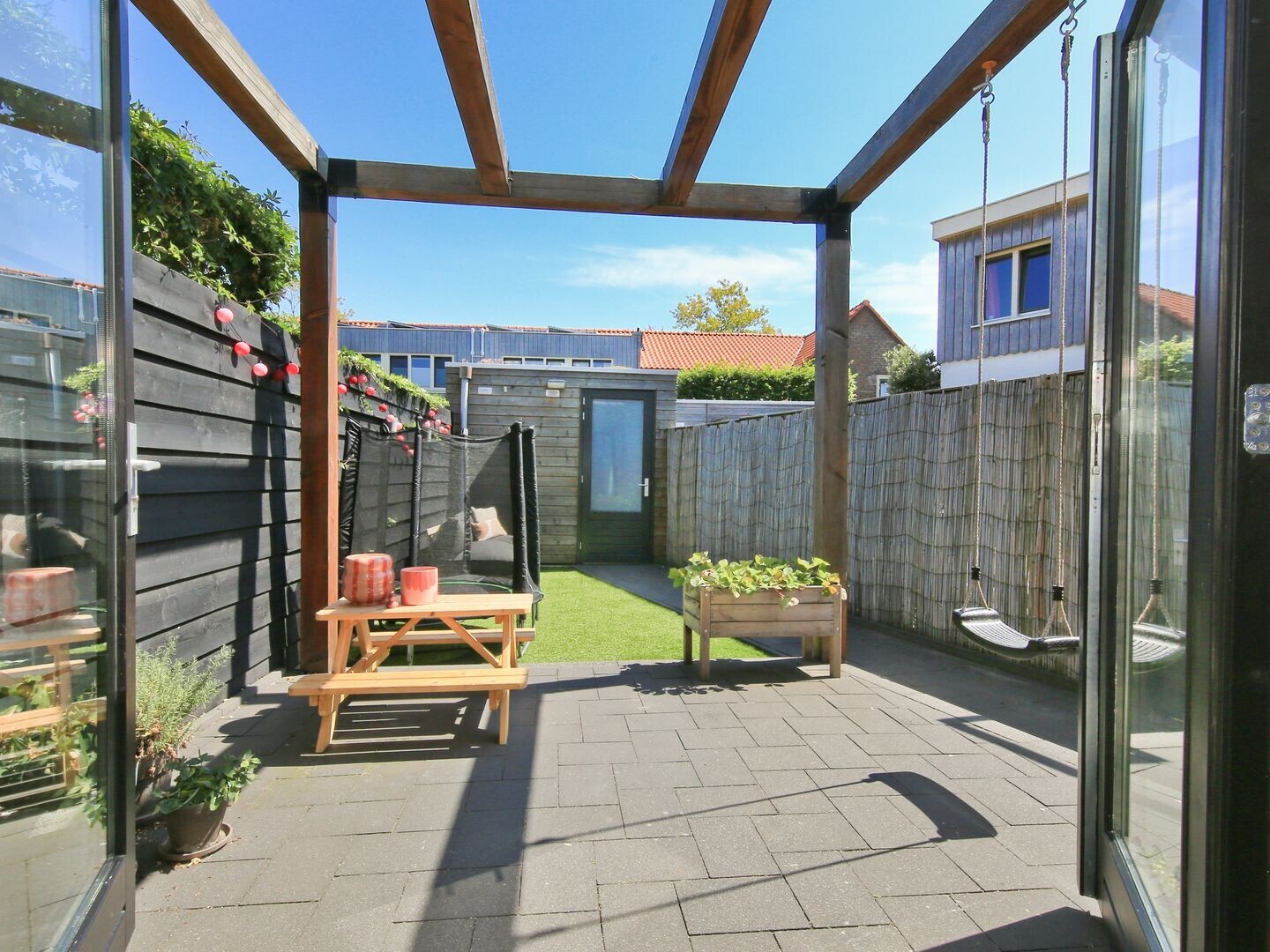 Hoekwoning te koop: Bisschop Ottostraat 35, Haarlem