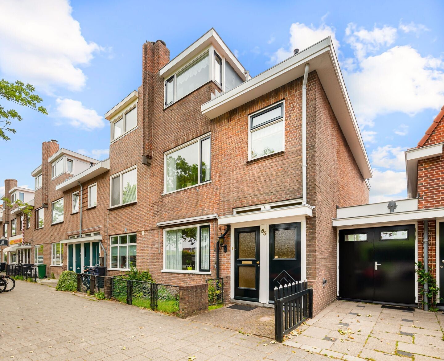 Hoekwoning te koop: Schalkwijkerstraat 55, Haarlem