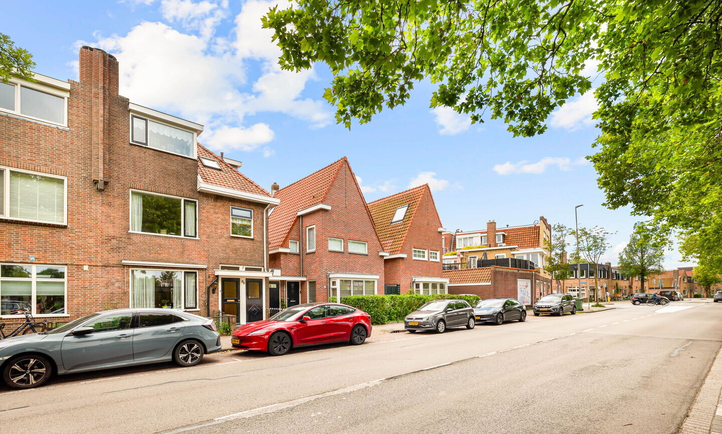 Hoekwoning te koop: Schalkwijkerstraat 55, Haarlem