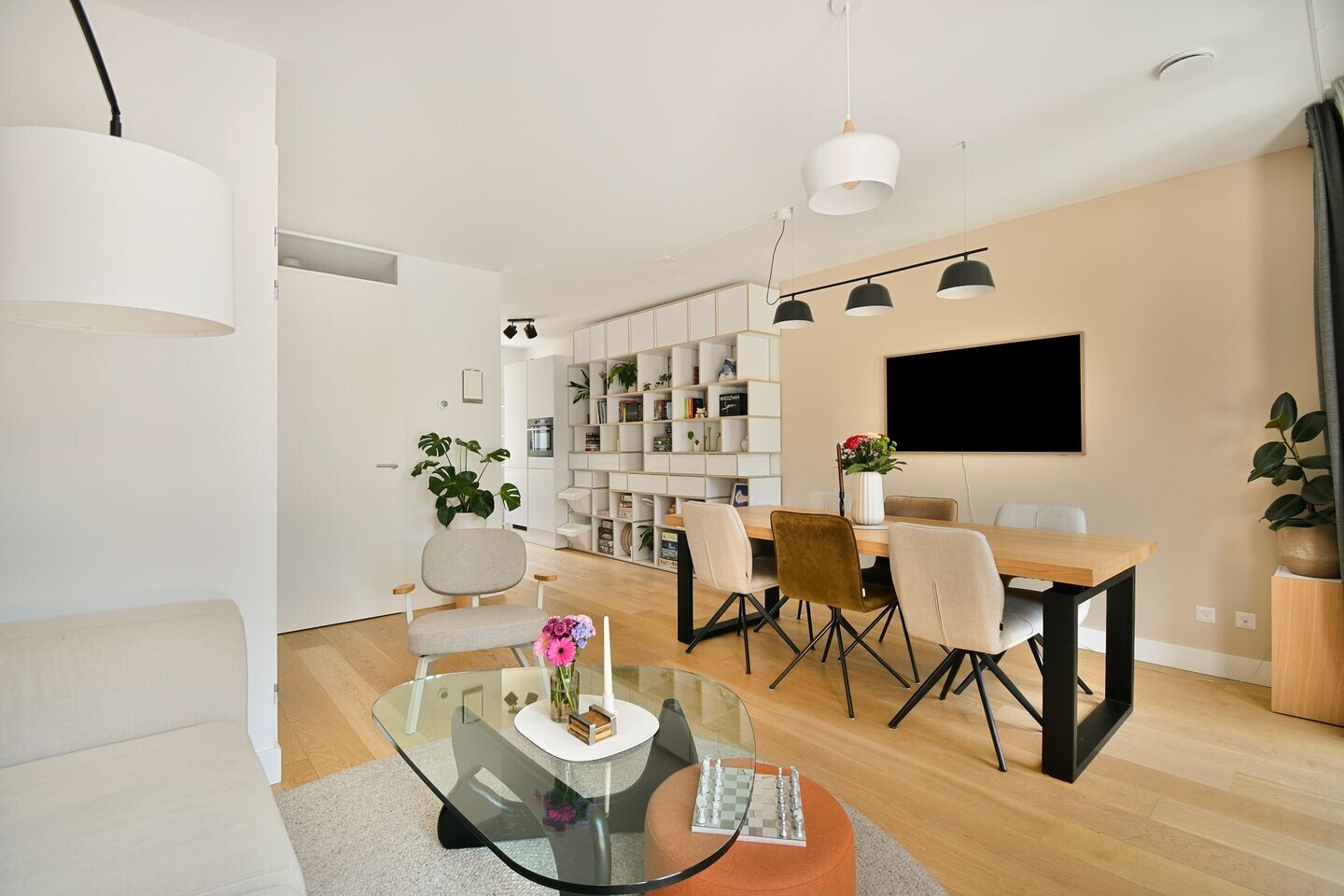 Hoekwoning te koop: Pladellastraat 60, Haarlem