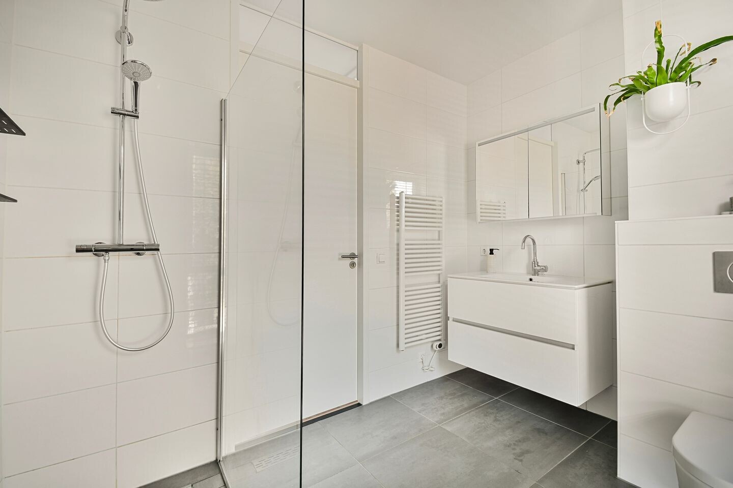 Hoekwoning te koop: Pladellastraat 60, Haarlem