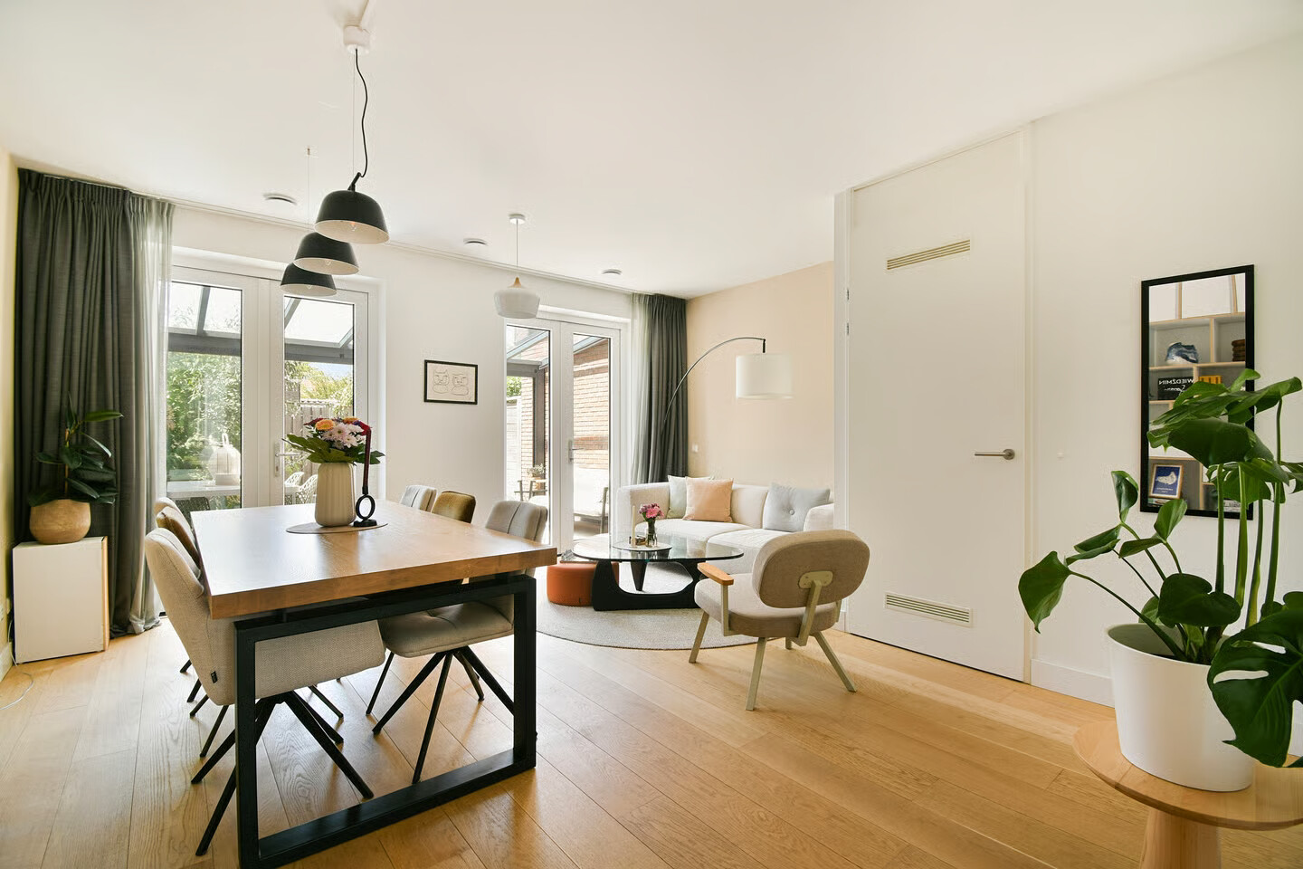 Hoekwoning te koop: Pladellastraat 60, Haarlem
