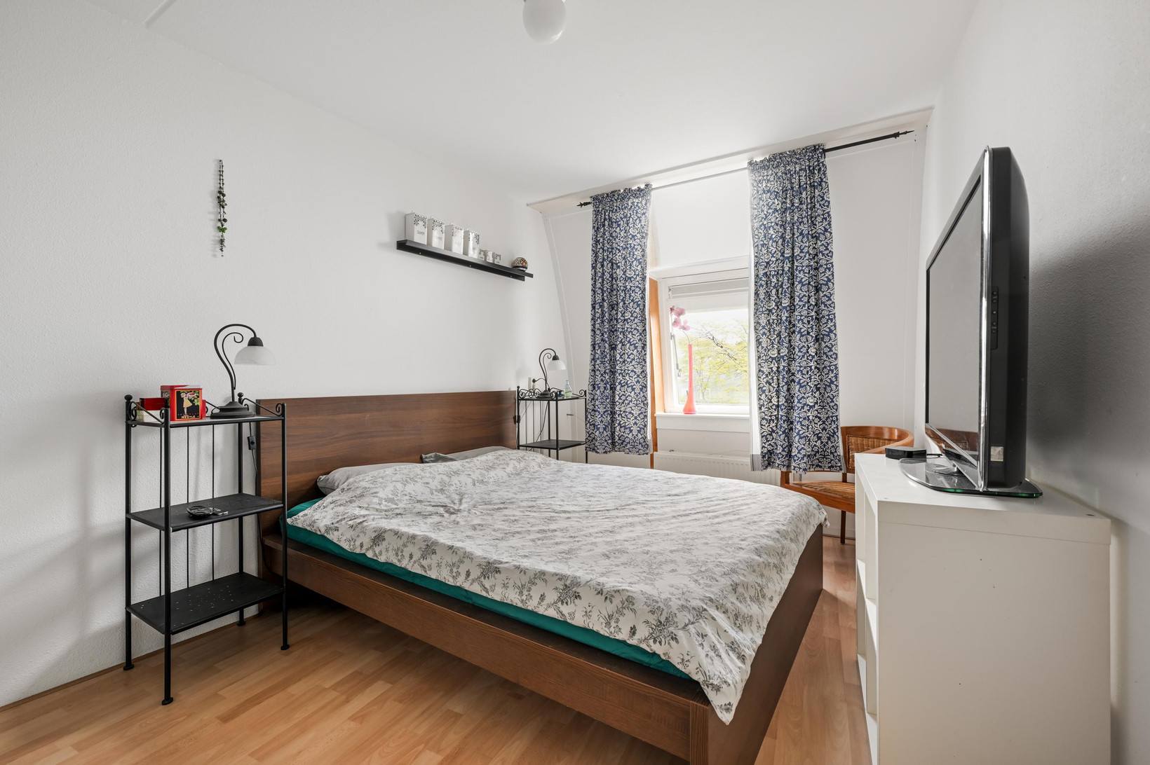 Appartement te koop: Johan Wagenaarring 29, Haarlem