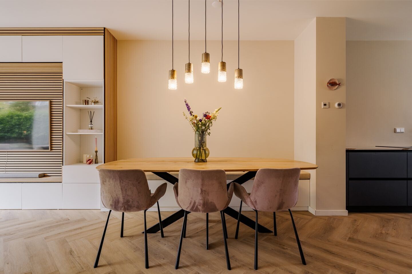 Hoekwoning te koop: Nico Andriessenstraat 16, Haarlem