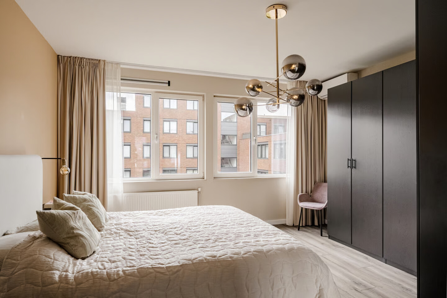 Hoekwoning te koop: Nico Andriessenstraat 16, Haarlem