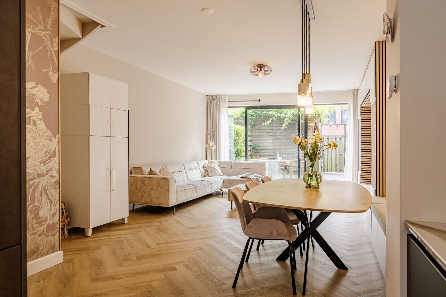 Hoekwoning te koop: Nico Andriessenstraat 16, Haarlem