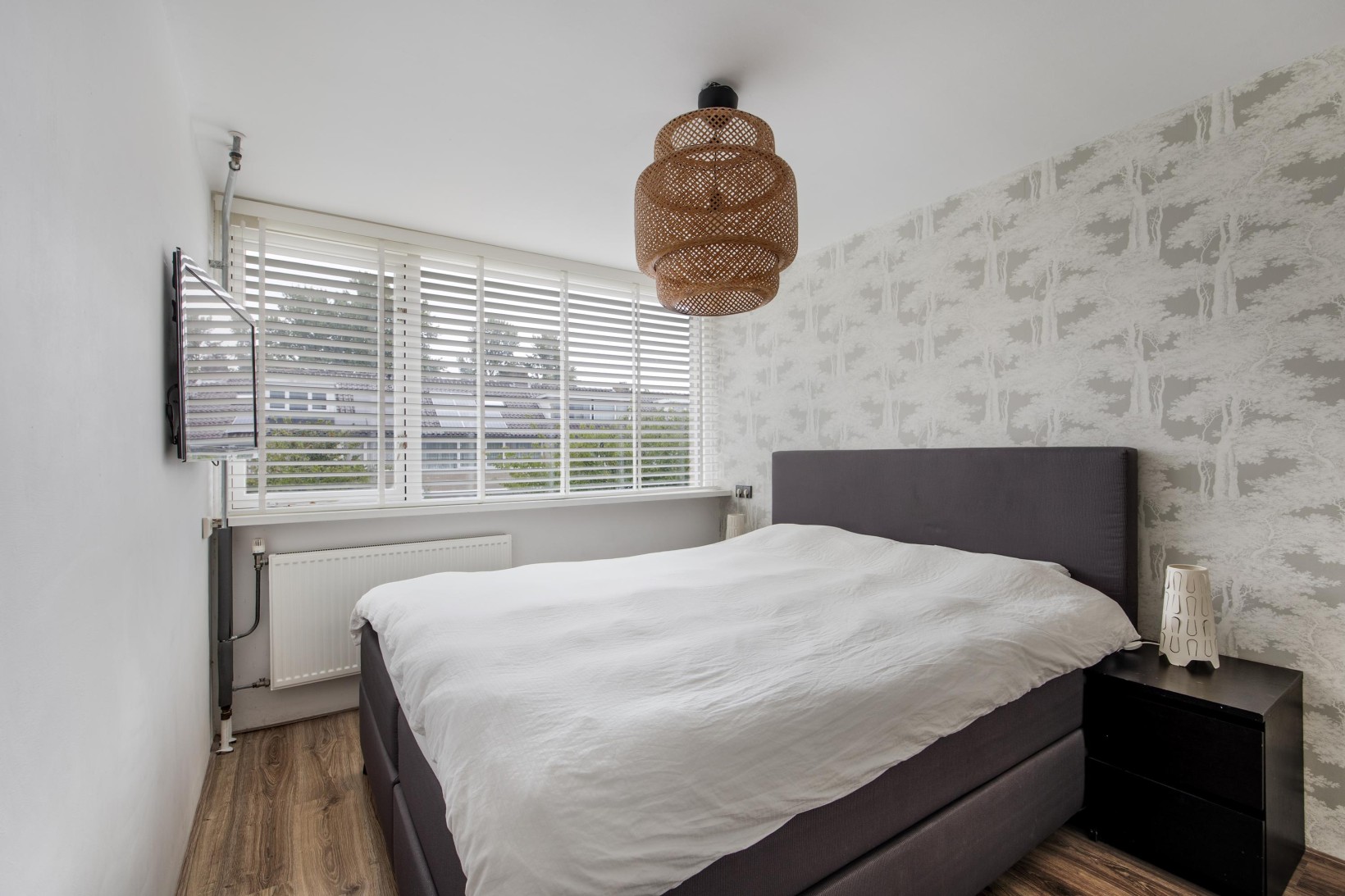 Tussenwoning te koop: Oostenrijklaan 49, Haarlem