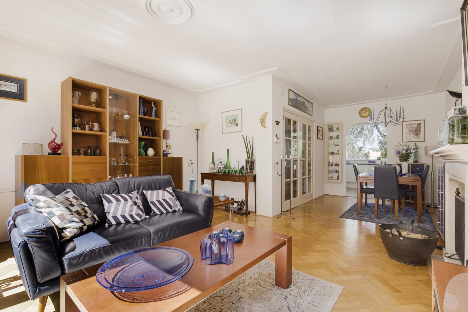 Tussenwoning te koop: Laan van Parijs 33, Haarlem