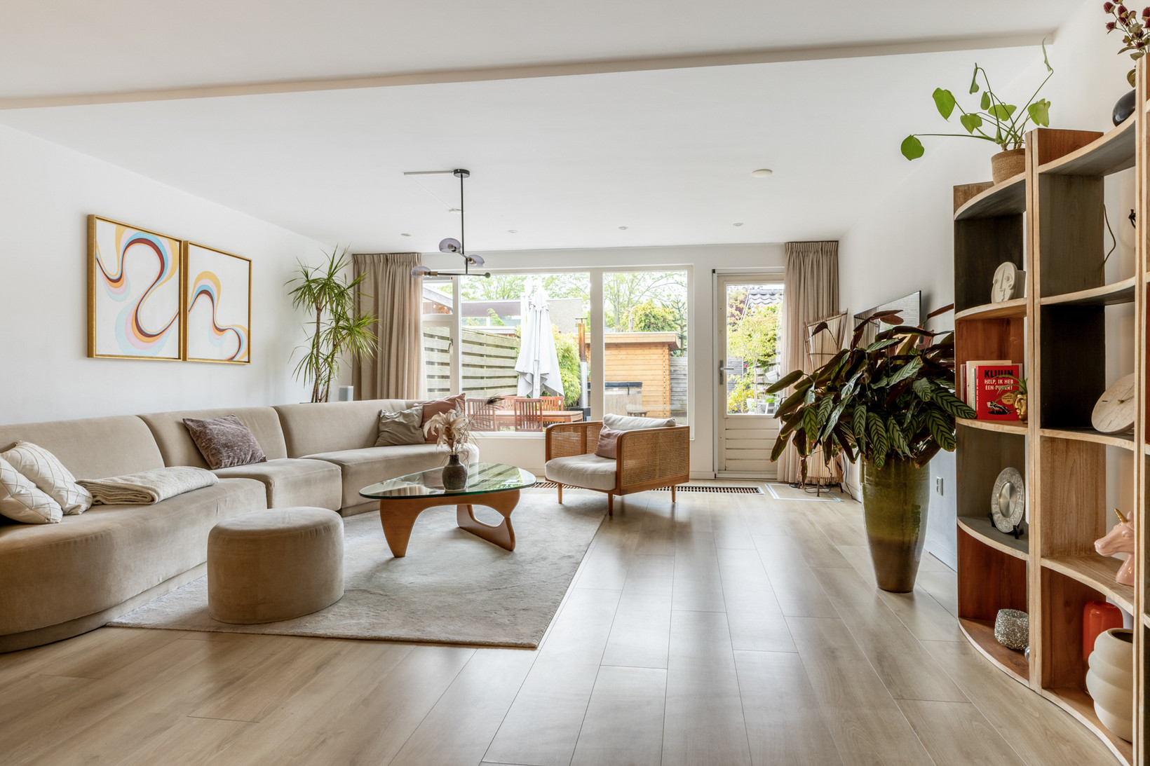 Tussenwoning te koop: Liechtensteinhof 2, Haarlem