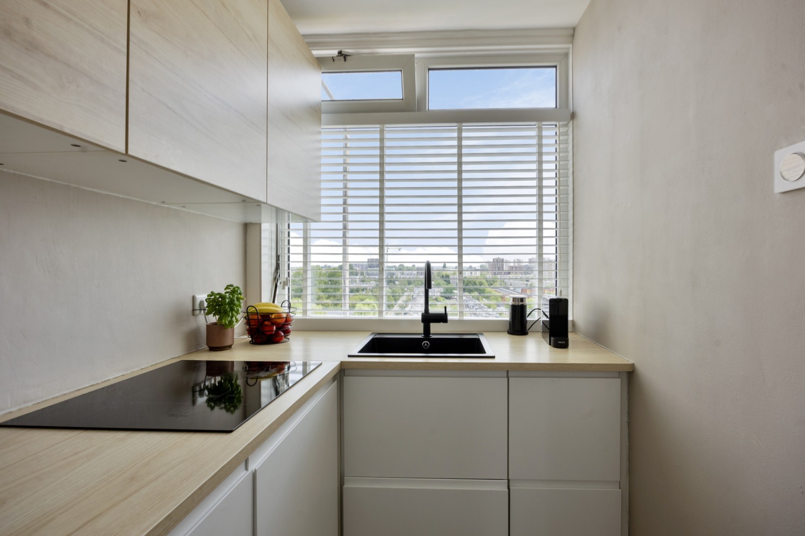 Appartement te koop: Engelandlaan 246, Haarlem