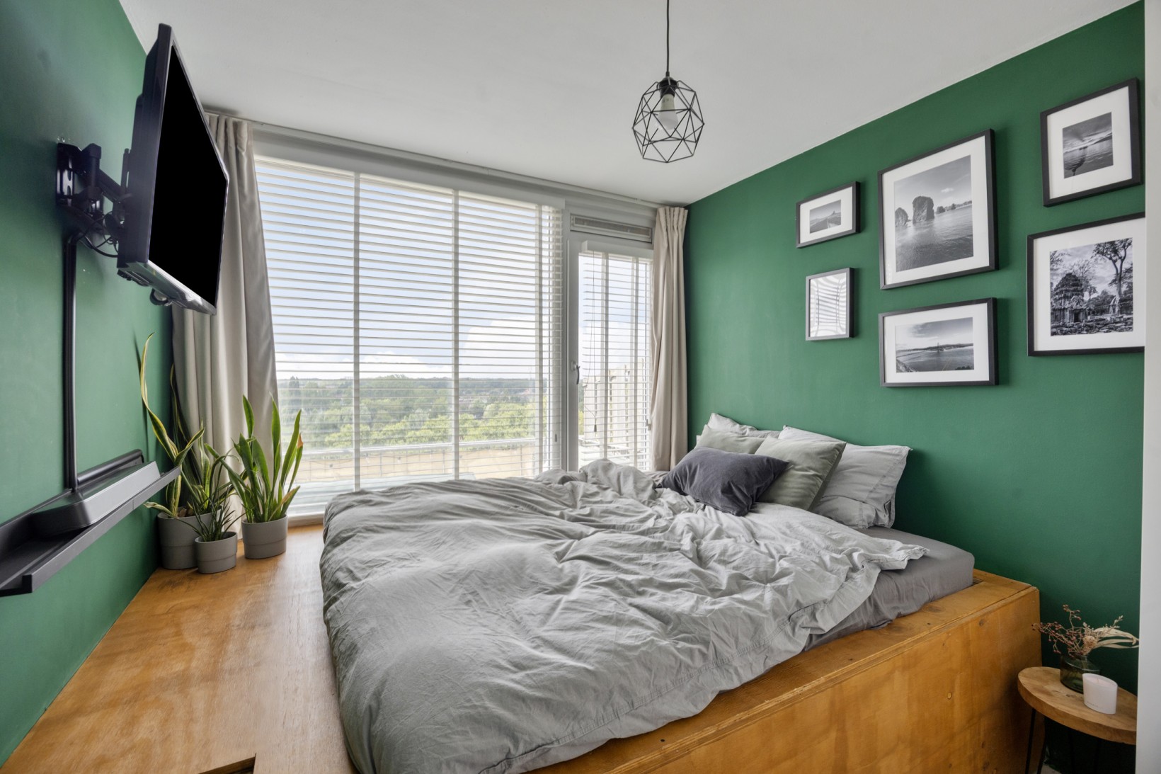 Appartement te koop: Engelandlaan 246, Haarlem
