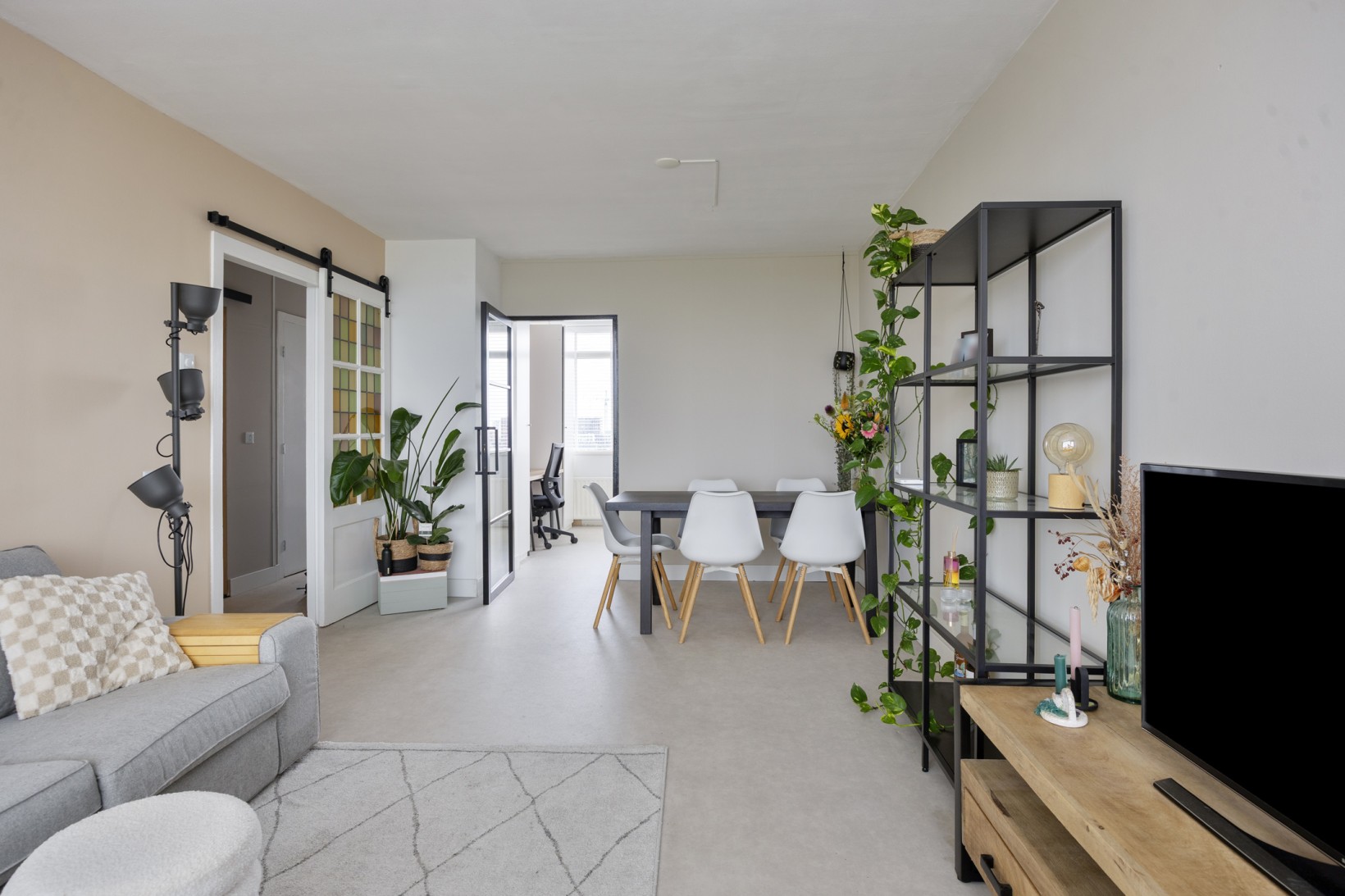 Appartement te koop: Engelandlaan 246, Haarlem
