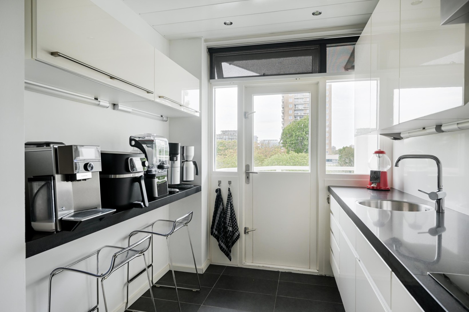 Appartement te koop: Professor Van der Scheerstraat 215, Haarlem