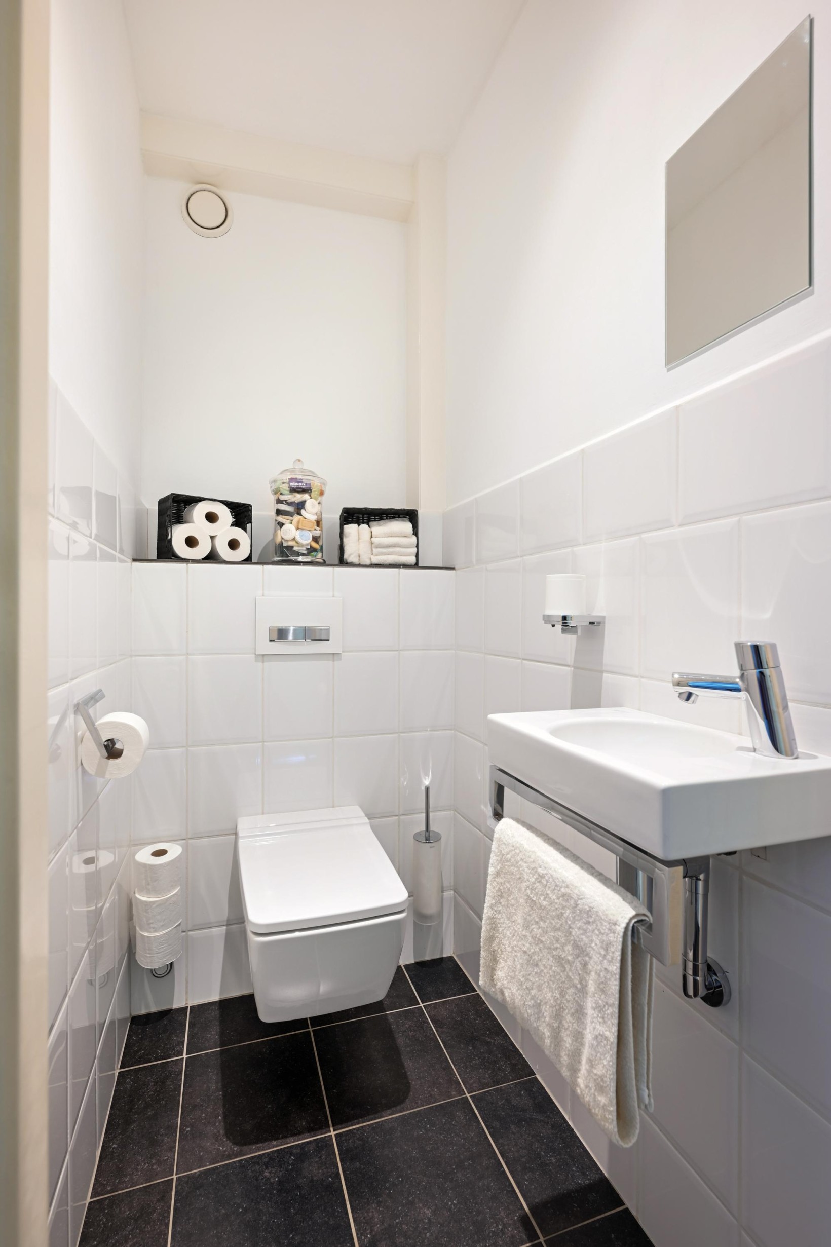 Appartement te koop: Professor Van der Scheerstraat 215, Haarlem