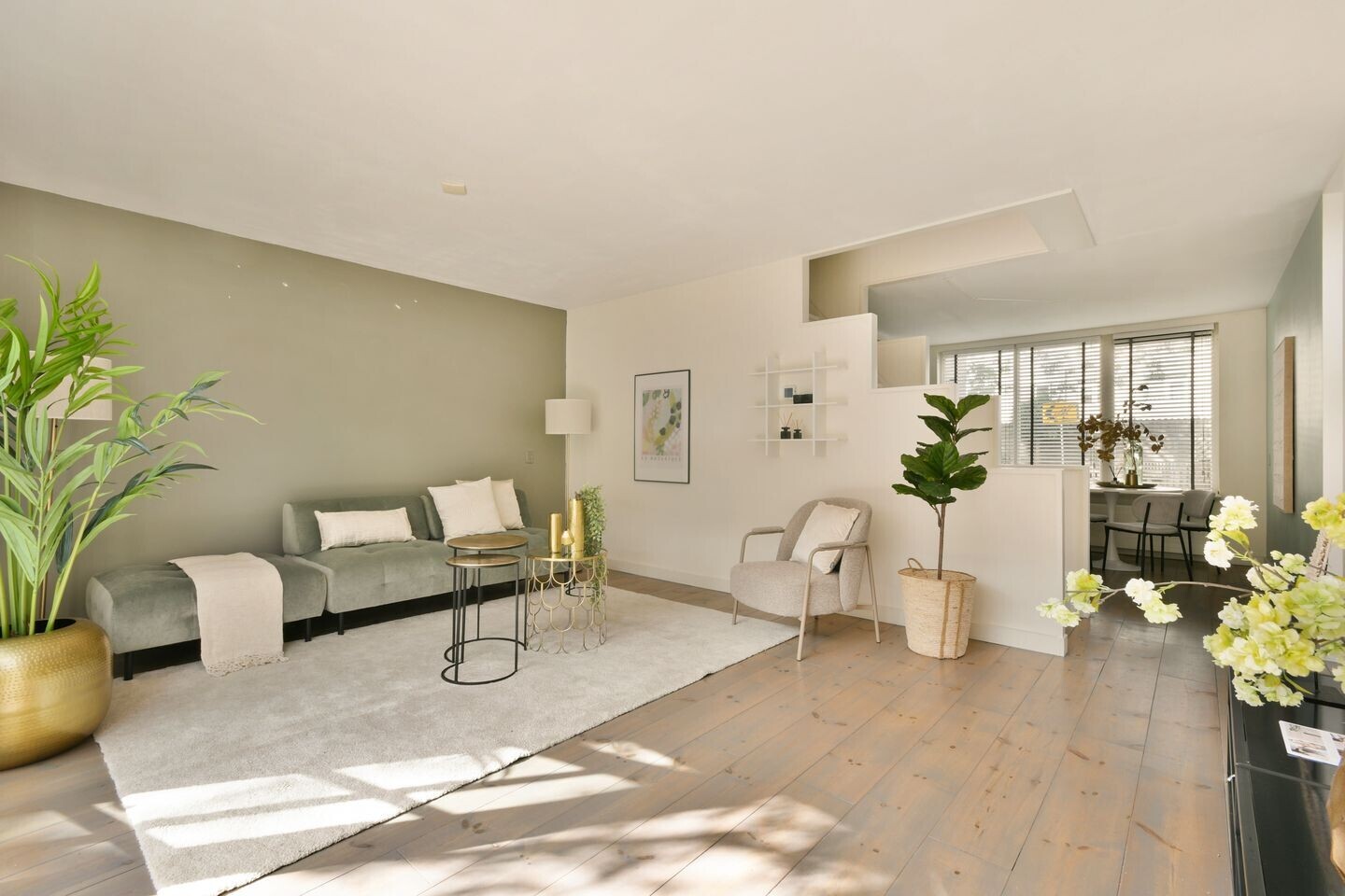 Hoekwoning te koop: Van Beverwijckstraat 8, Haarlem