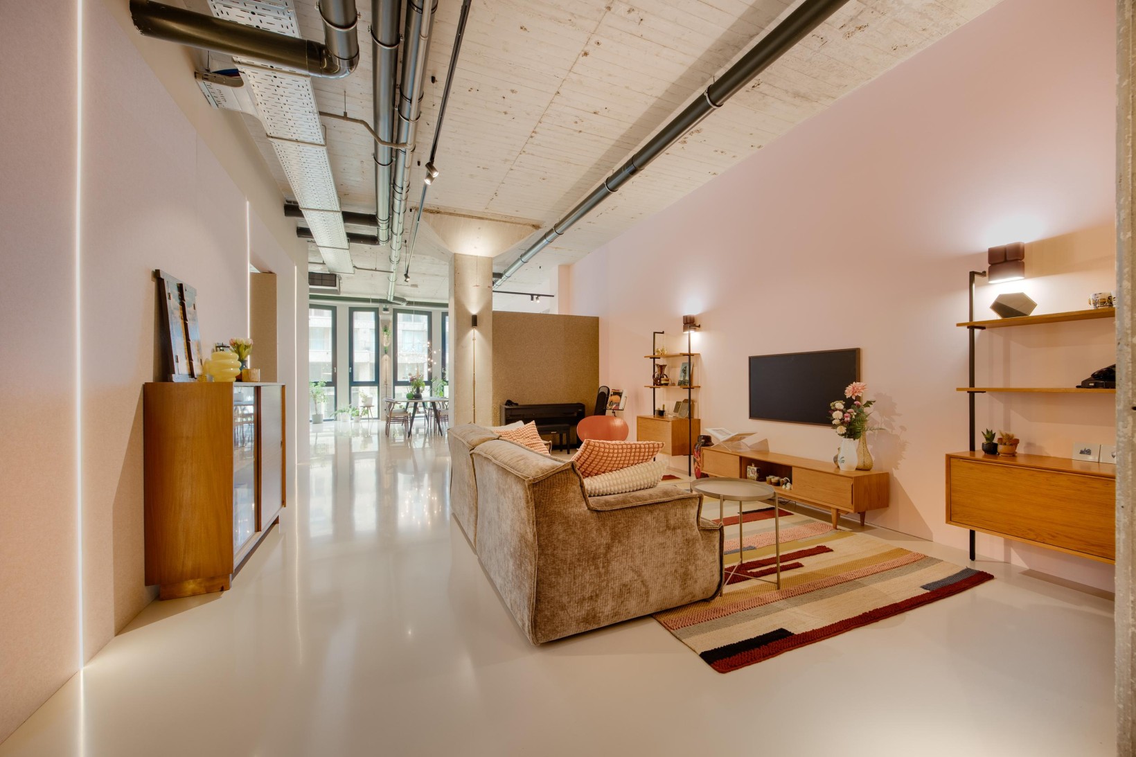 Appartement te koop: Surinamepad 128, Haarlem