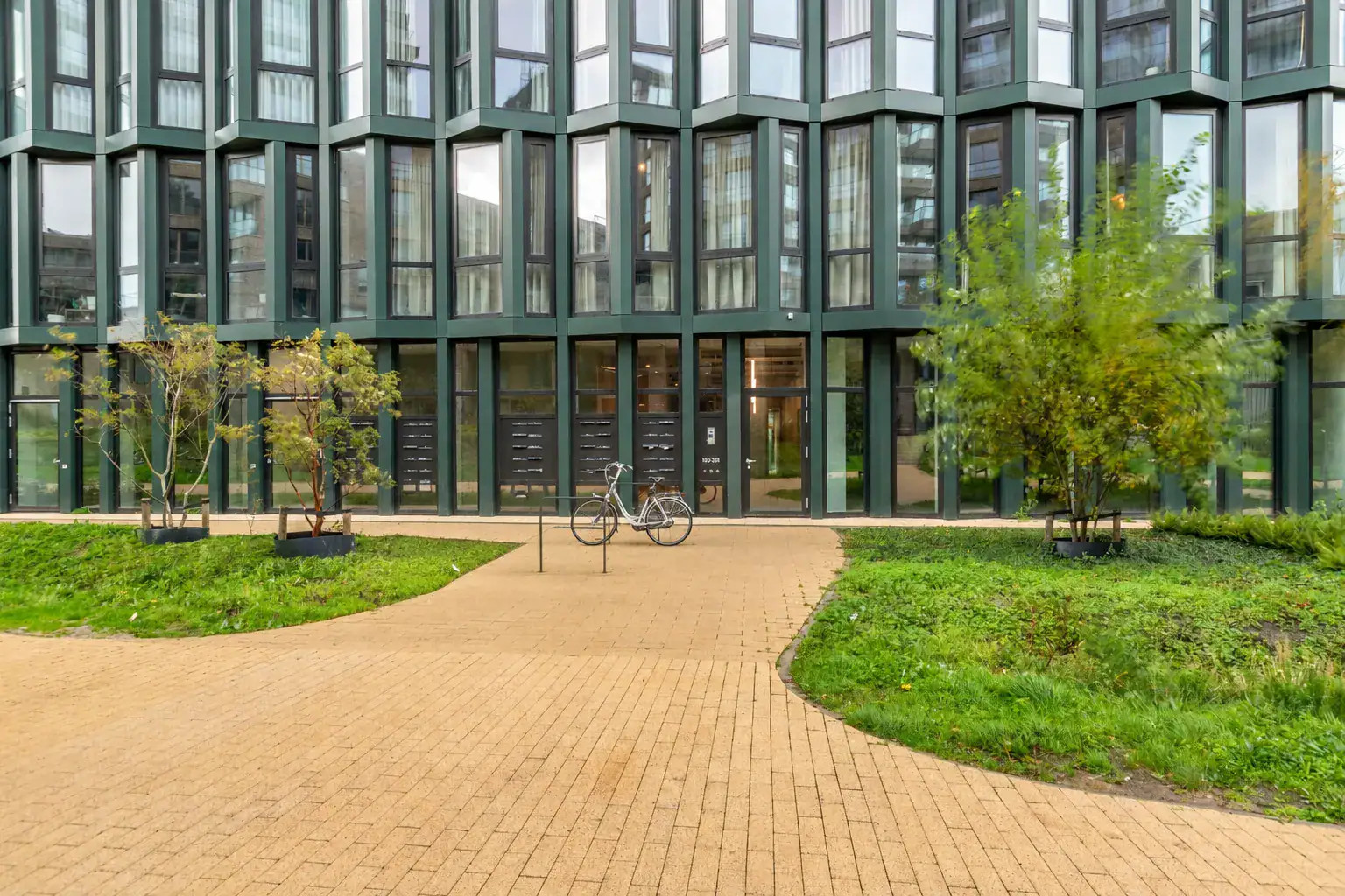 Appartement te koop: Surinamepad 152, Haarlem