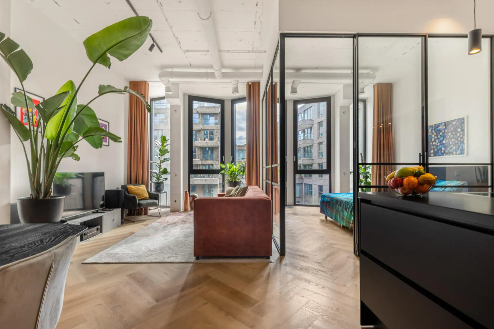 Appartement te koop: Surinamepad 152, Haarlem