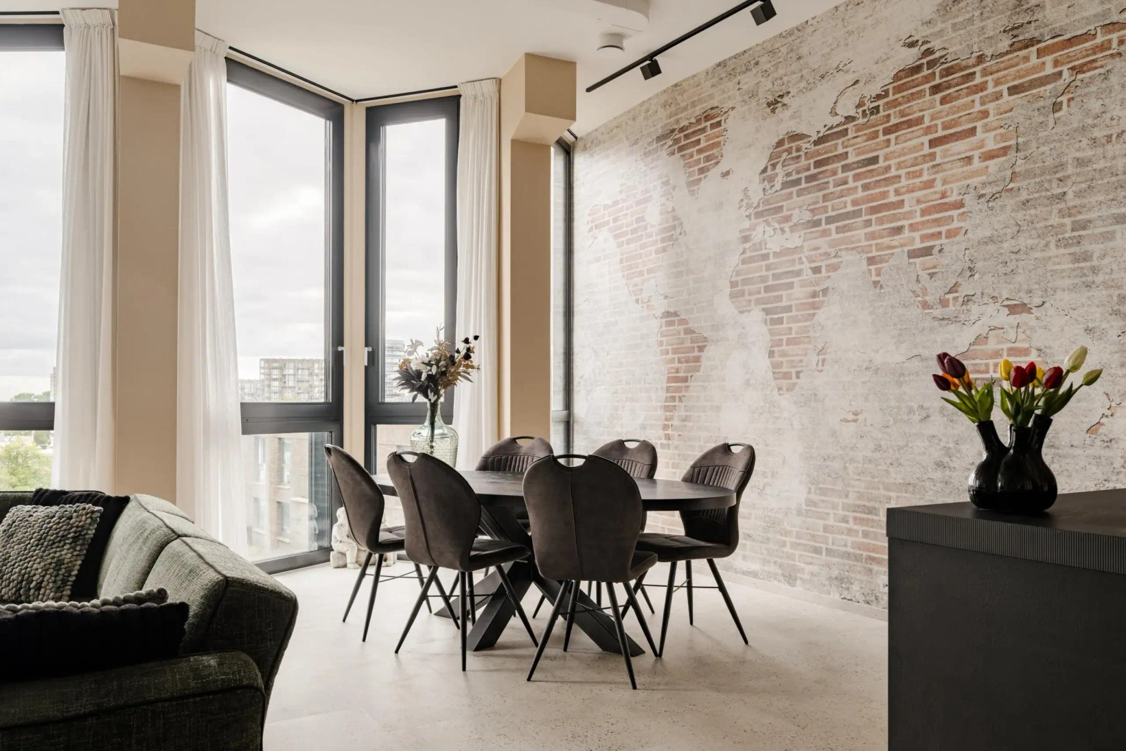 Appartement te koop: Surinamepad 212, Haarlem