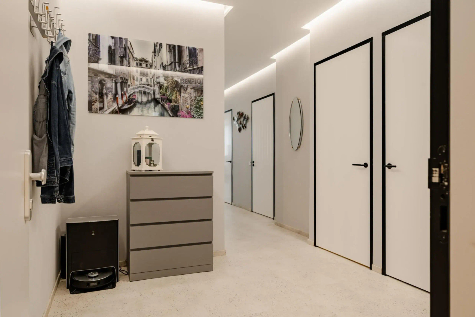 Appartement te koop: Surinamepad 212, Haarlem