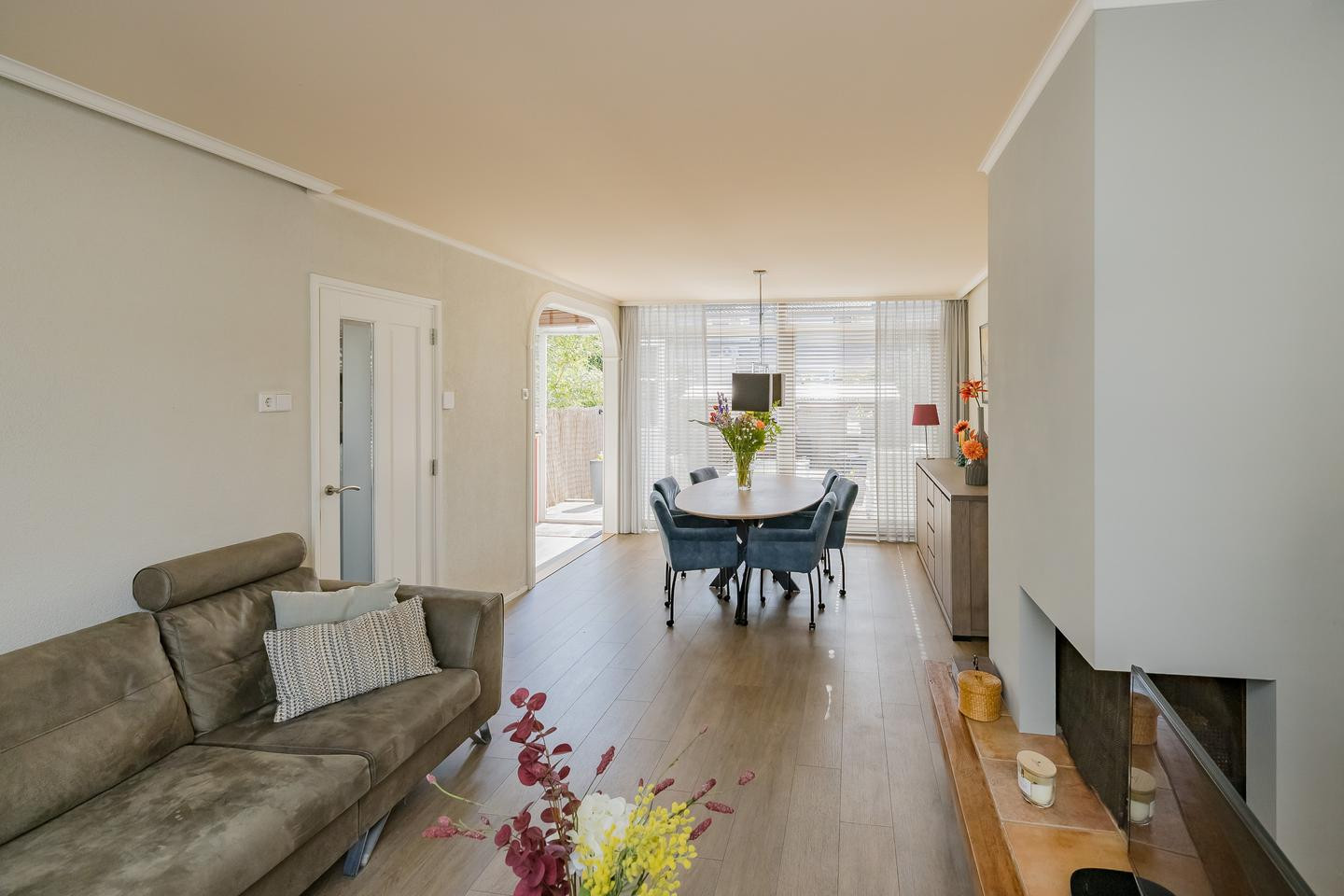 Tussenwoning te koop: Schroeder van der Kolkstraat 71, Haarlem