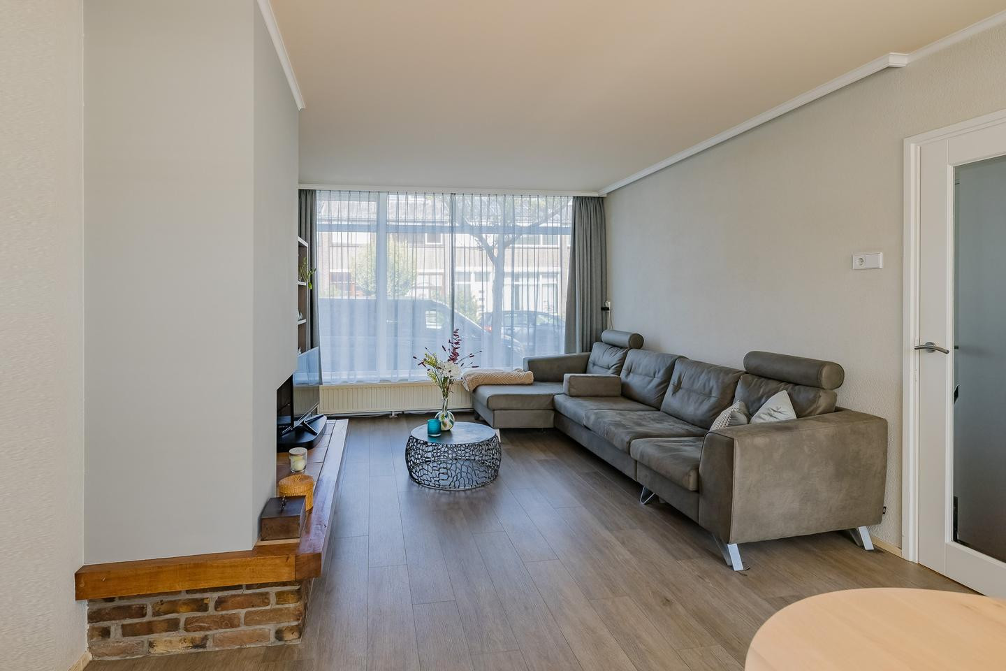 Tussenwoning te koop: Schroeder van der Kolkstraat 71, Haarlem