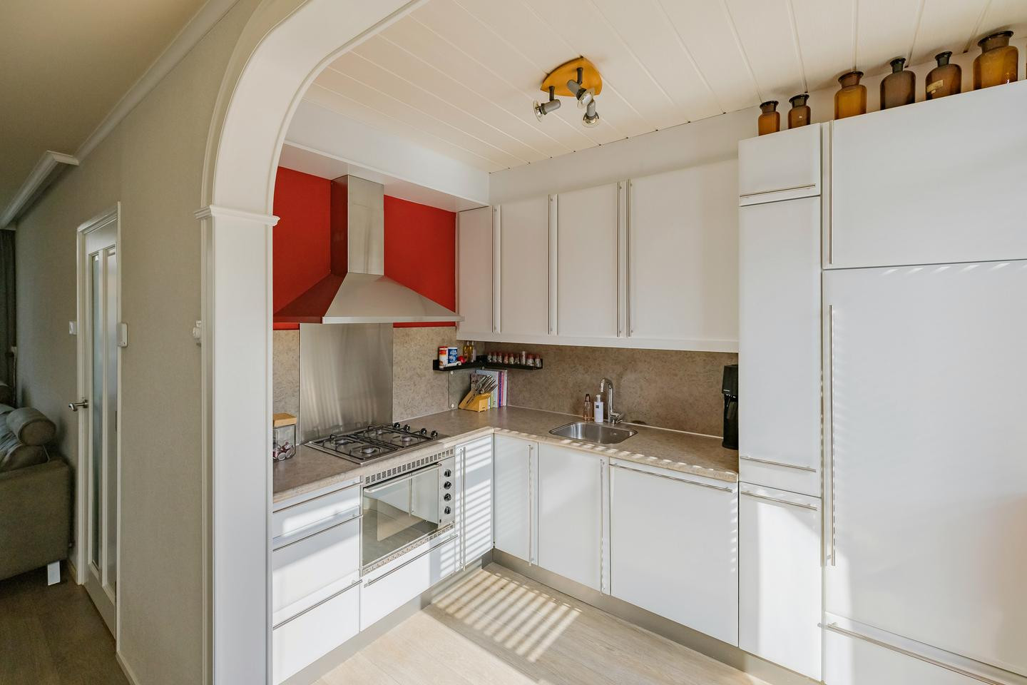 Tussenwoning te koop: Schroeder van der Kolkstraat 71, Haarlem
