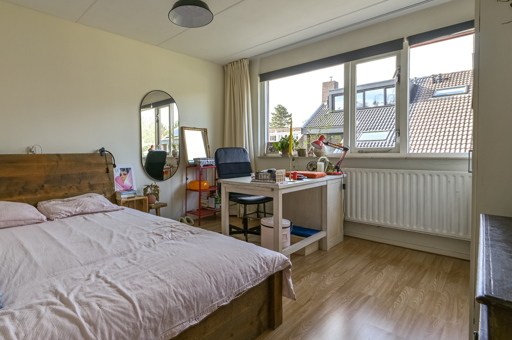 Hoekwoning te koop: Nemelaar 72, Haarlem