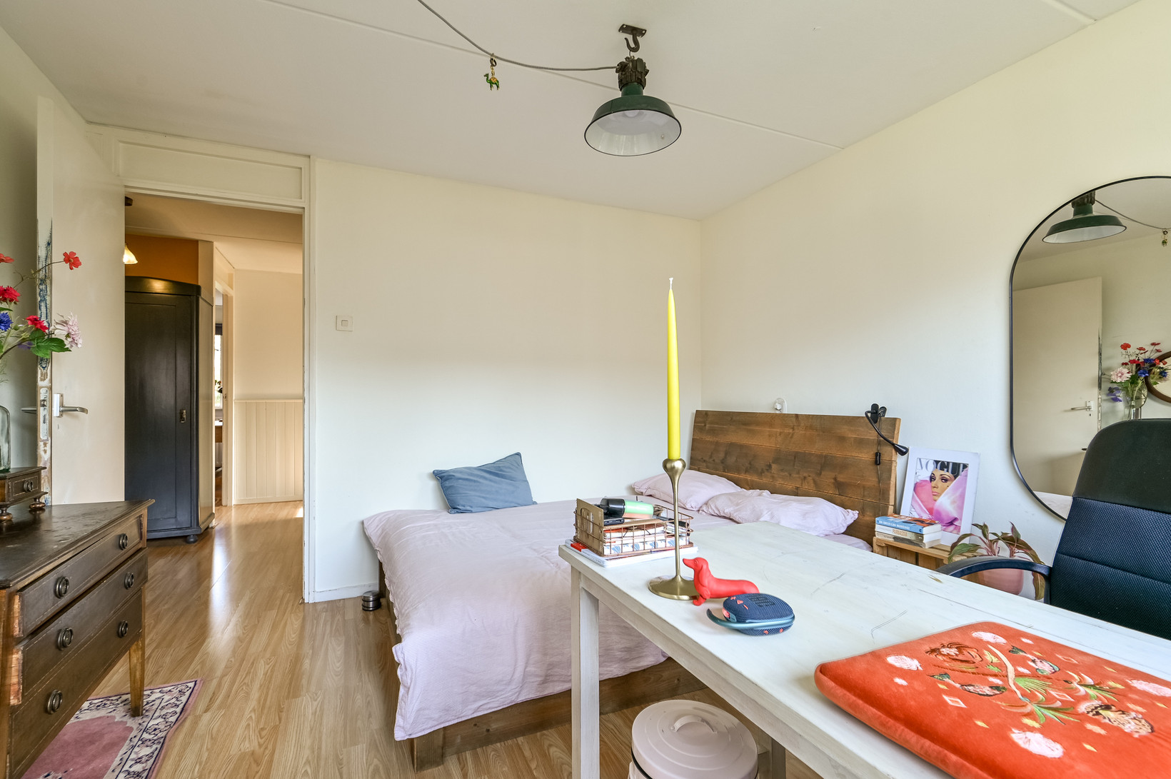Hoekwoning te koop: Nemelaar 72, Haarlem