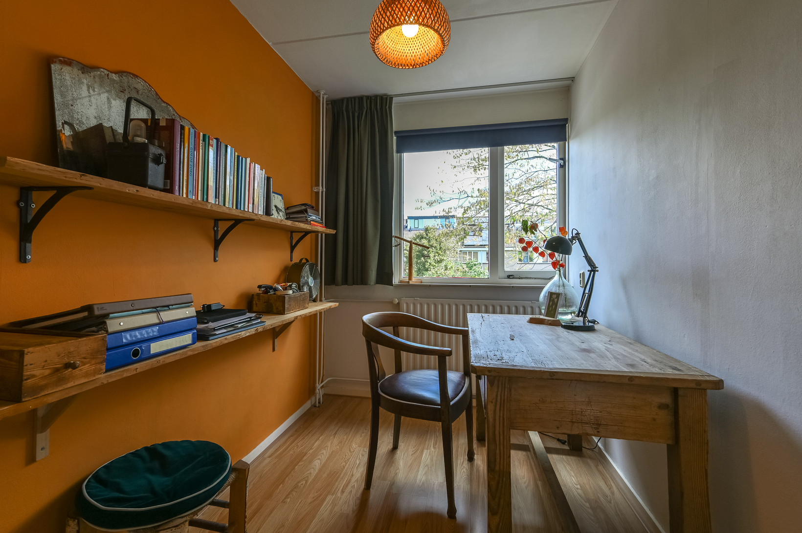 Hoekwoning te koop: Nemelaar 72, Haarlem