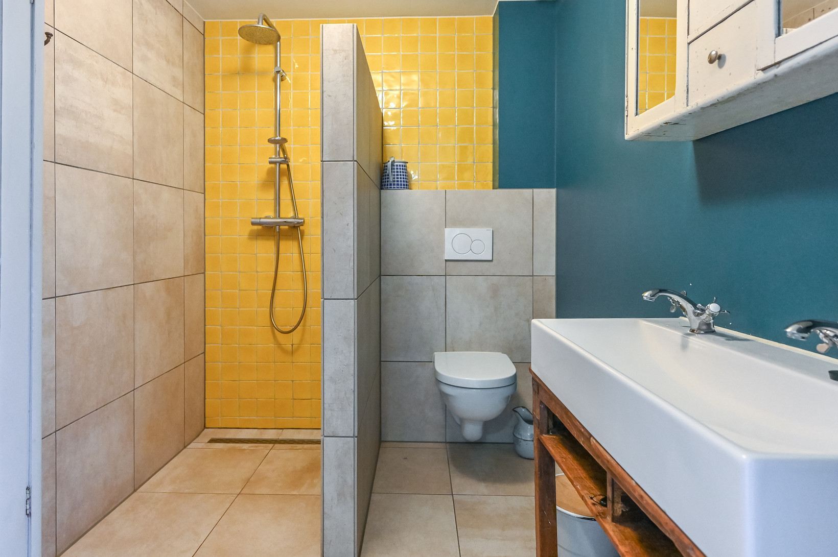 Hoekwoning te koop: Nemelaar 72, Haarlem