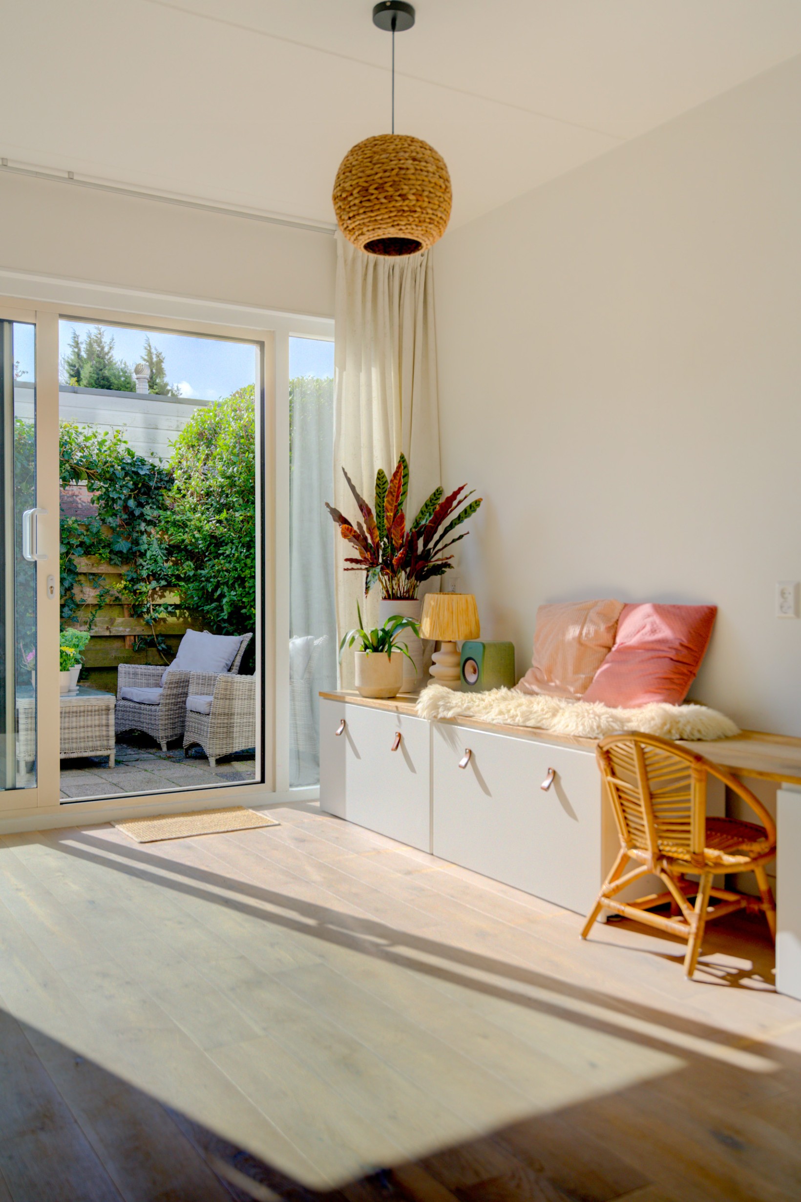 Hoekwoning te koop: Beveland 67, Haarlem
