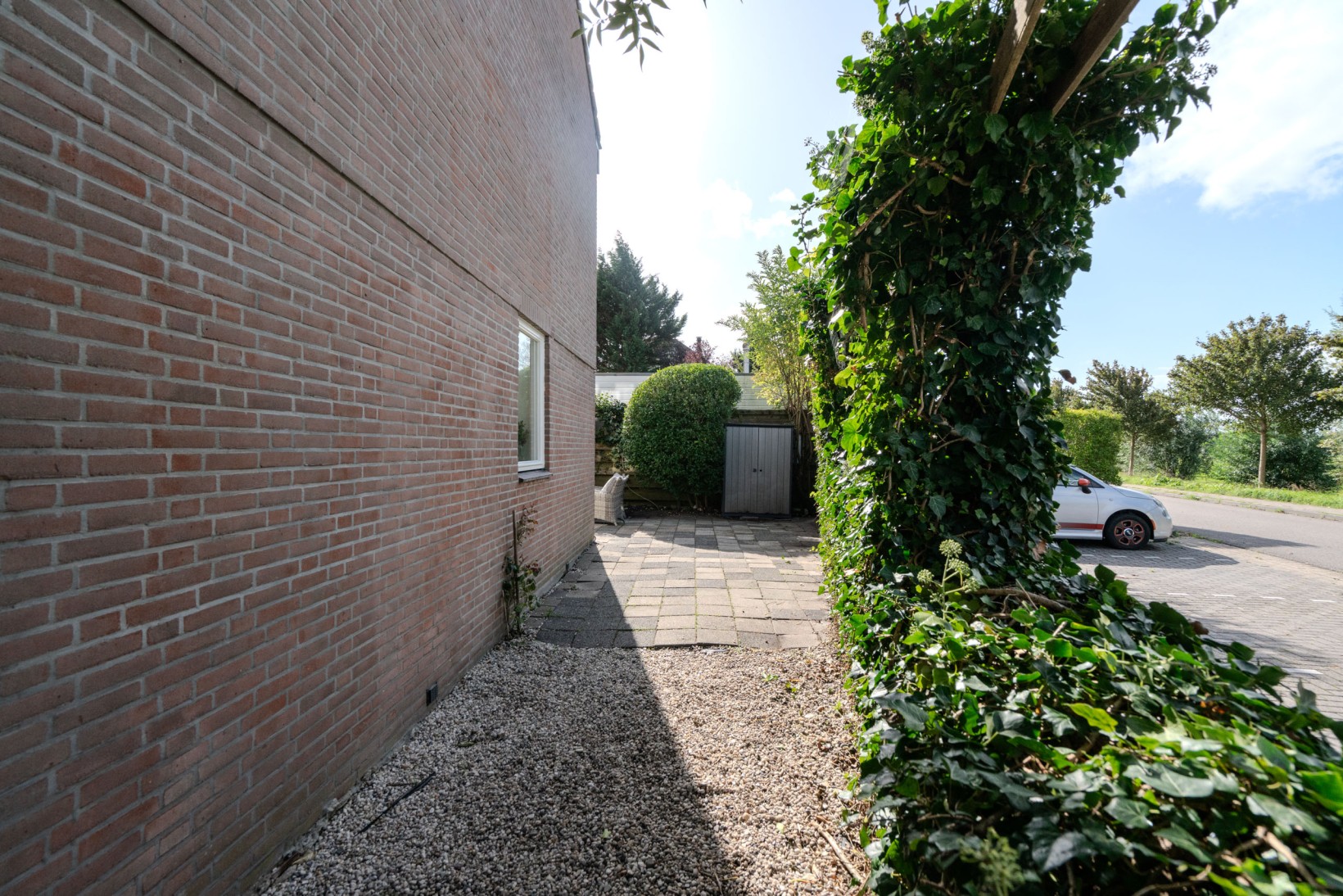 Hoekwoning te koop: Beveland 67, Haarlem