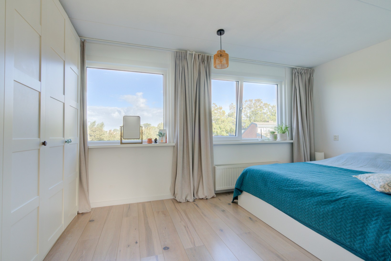 Hoekwoning te koop: Beveland 67, Haarlem