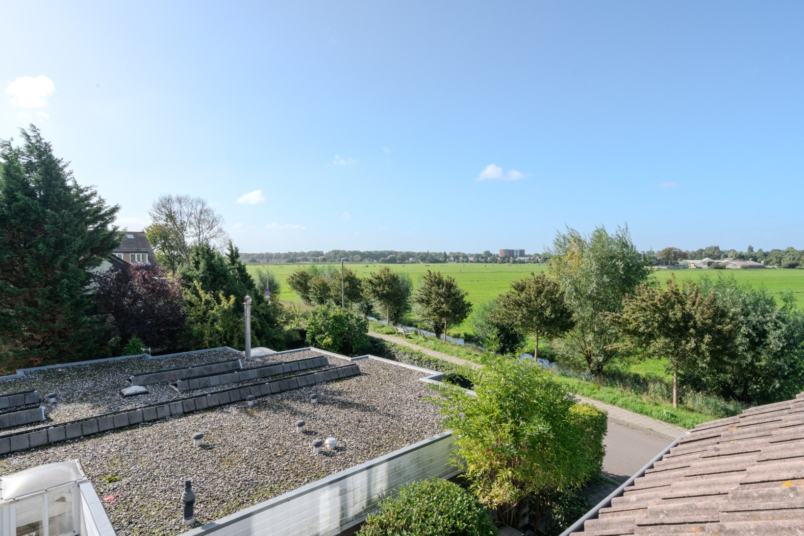 Hoekwoning te koop: Beveland 67, Haarlem