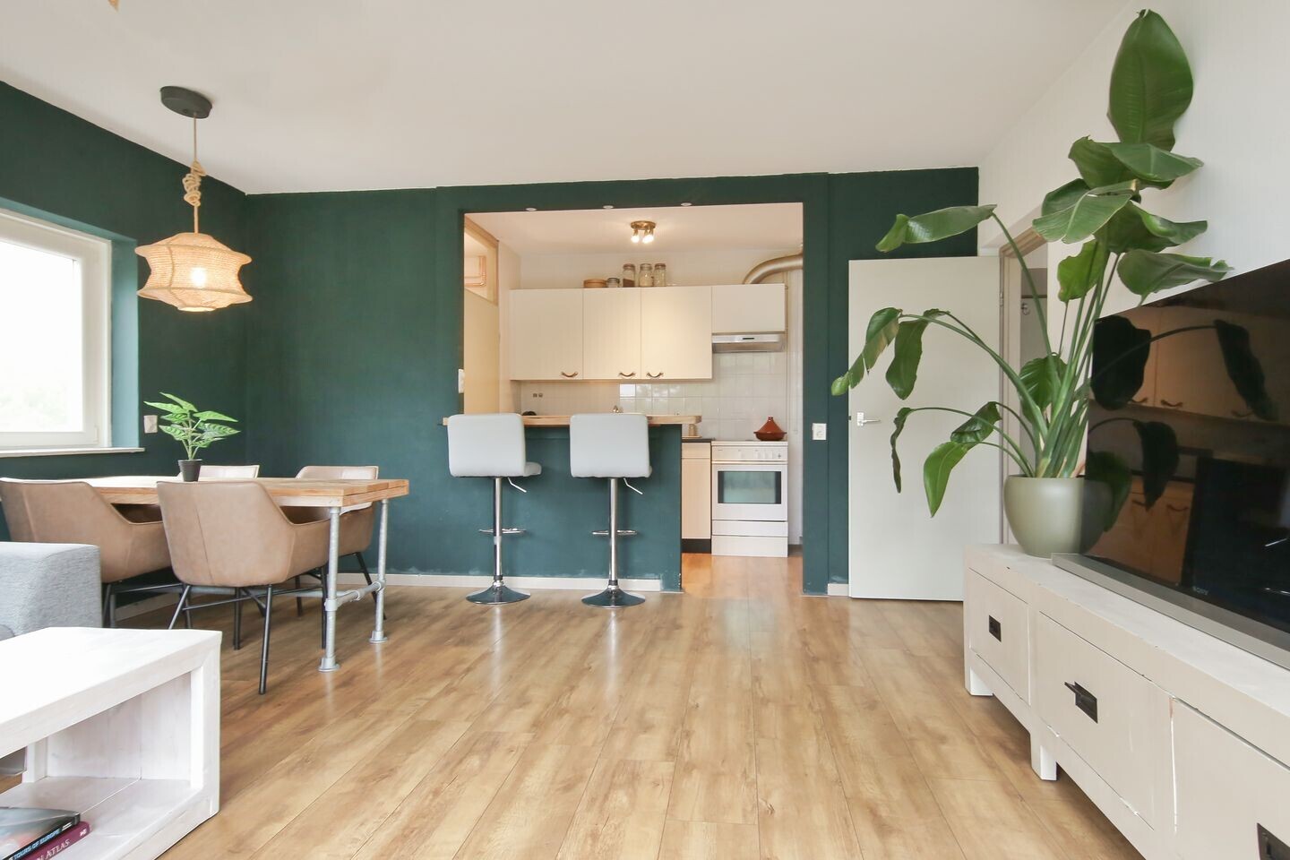 Appartement te koop: Waddenstraat 323, Haarlem