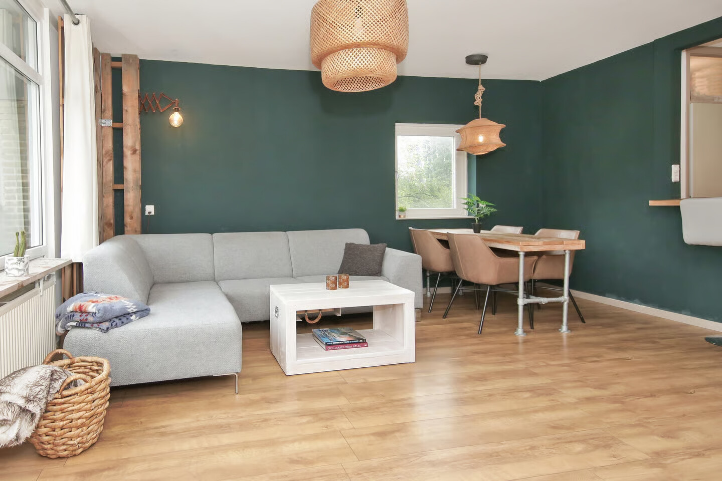Appartement te koop: Waddenstraat 323, Haarlem