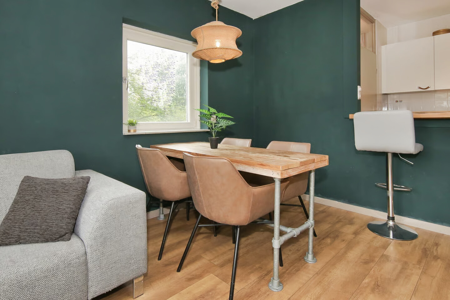 Appartement te koop: Waddenstraat 323, Haarlem