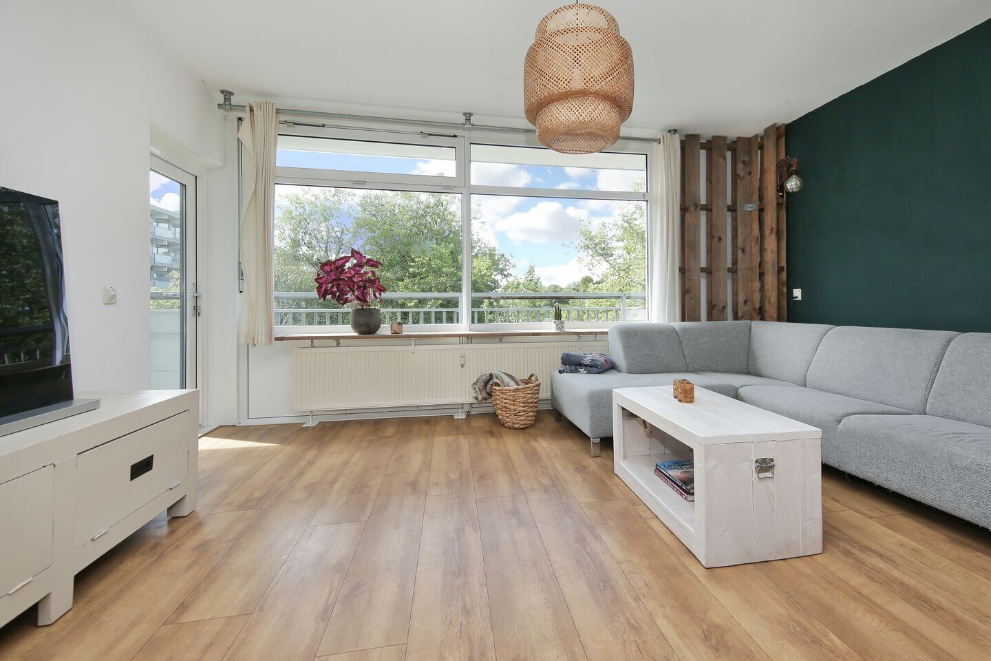 Appartement te koop: Waddenstraat 323, Haarlem