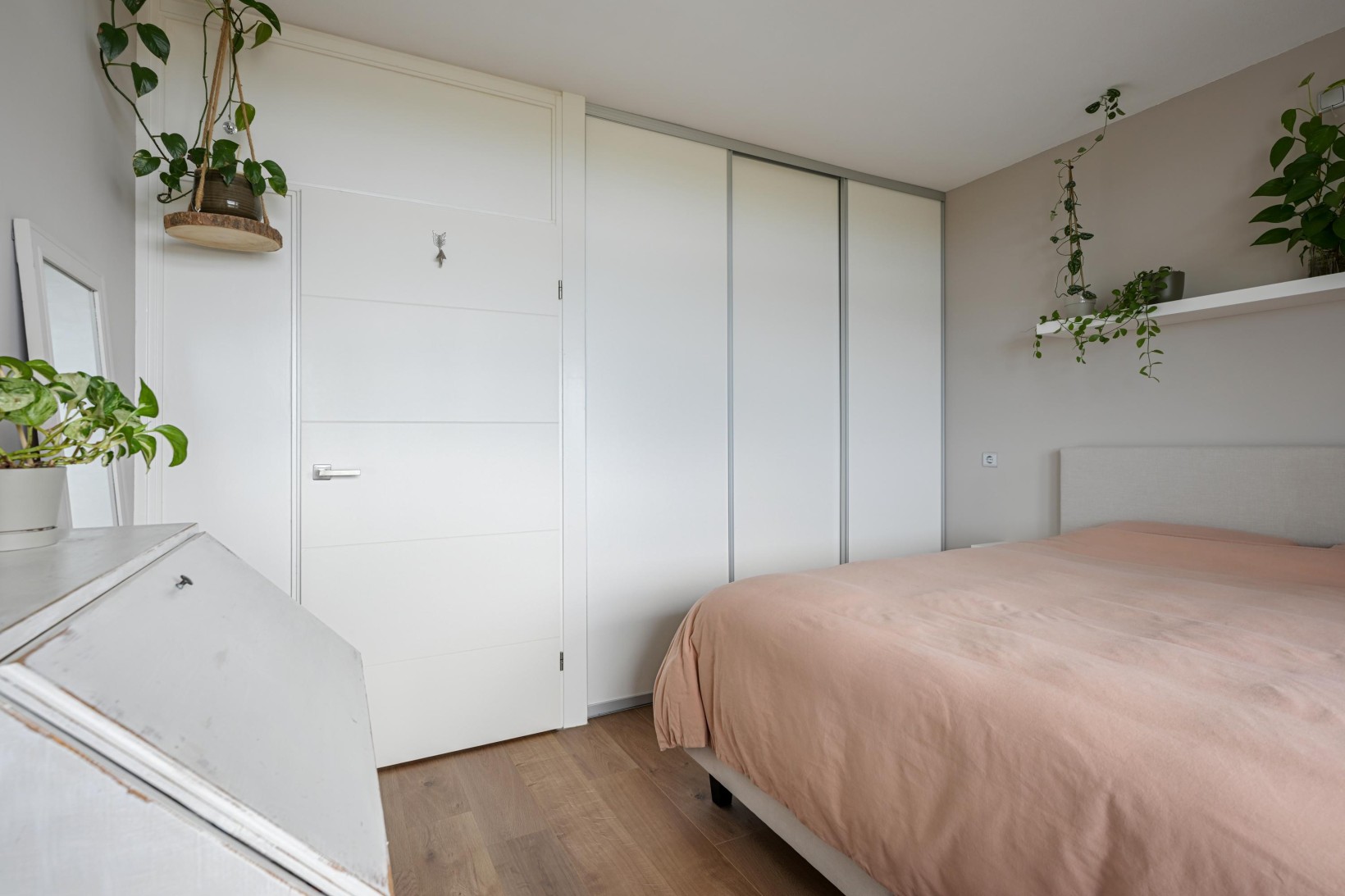 Appartement te koop: Waddenstraat 439, Haarlem