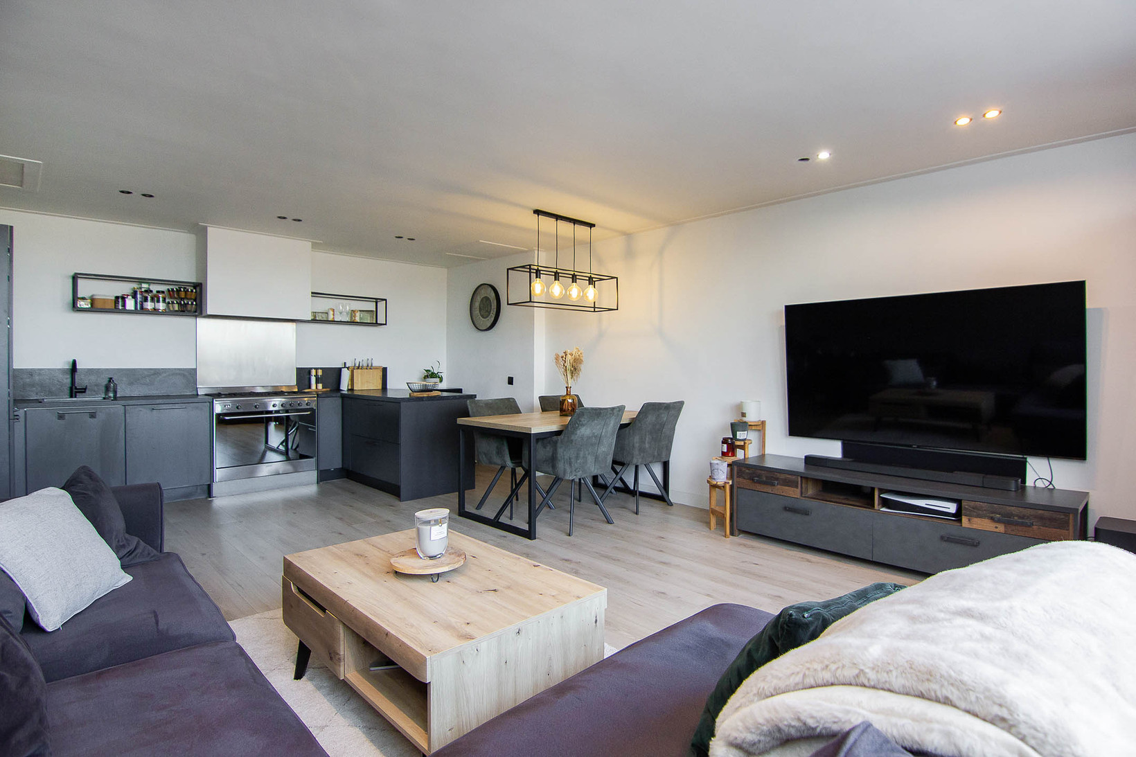 Appartement te koop: Engelenburg 303, Haarlem