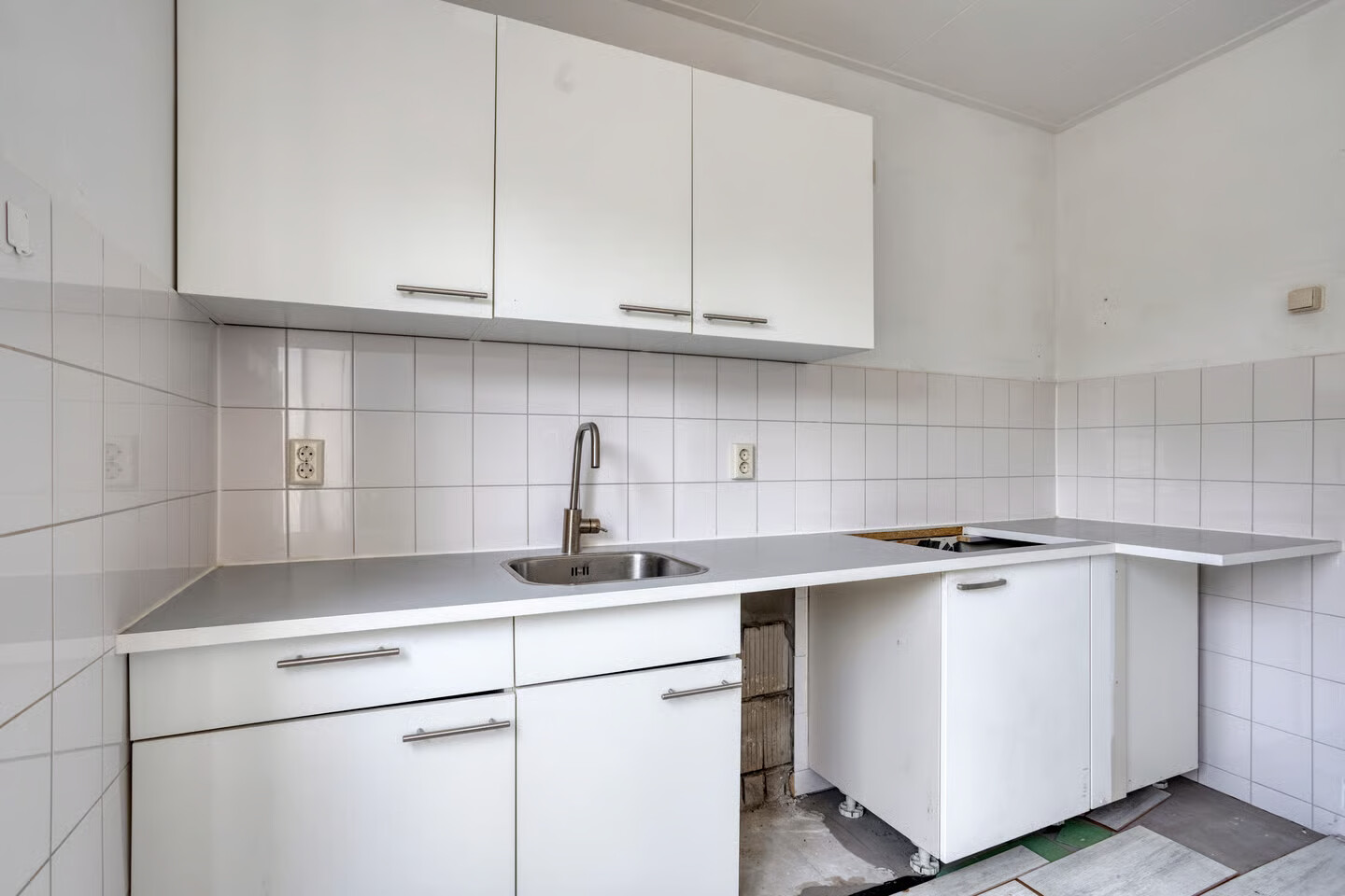 Hoekwoning te koop: Fröbelstraat 12, Haarlem