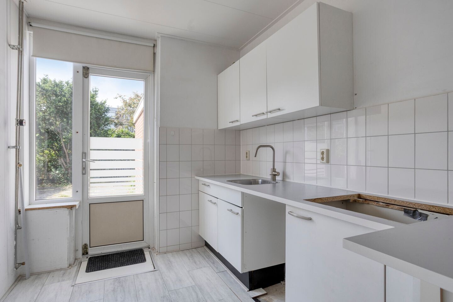 Hoekwoning te koop: Fröbelstraat 12, Haarlem